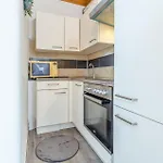 Počitniška hiša 2 Bedroom Pet Friendly Home In Dutovlje Dutovlje
